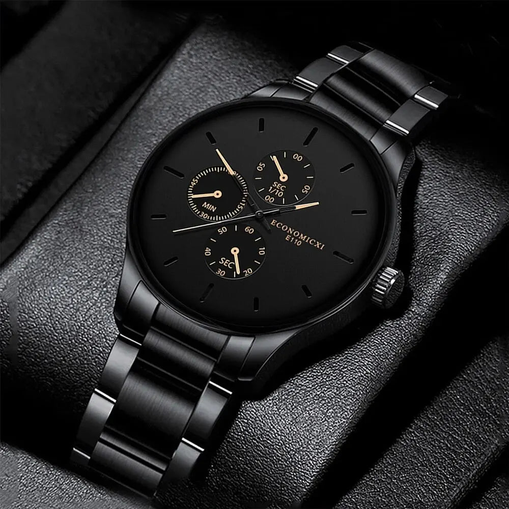 Classic steel strap quartz watch